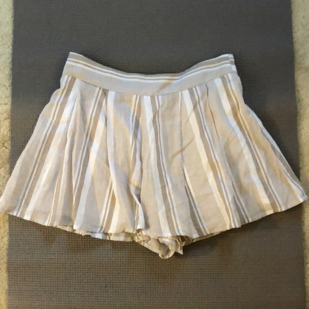 Flowy shorts